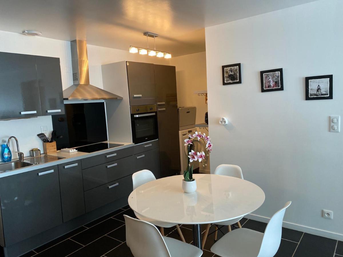 Appartement Neuf Et Moderne Saint-Palais  ภายนอก รูปภาพ
