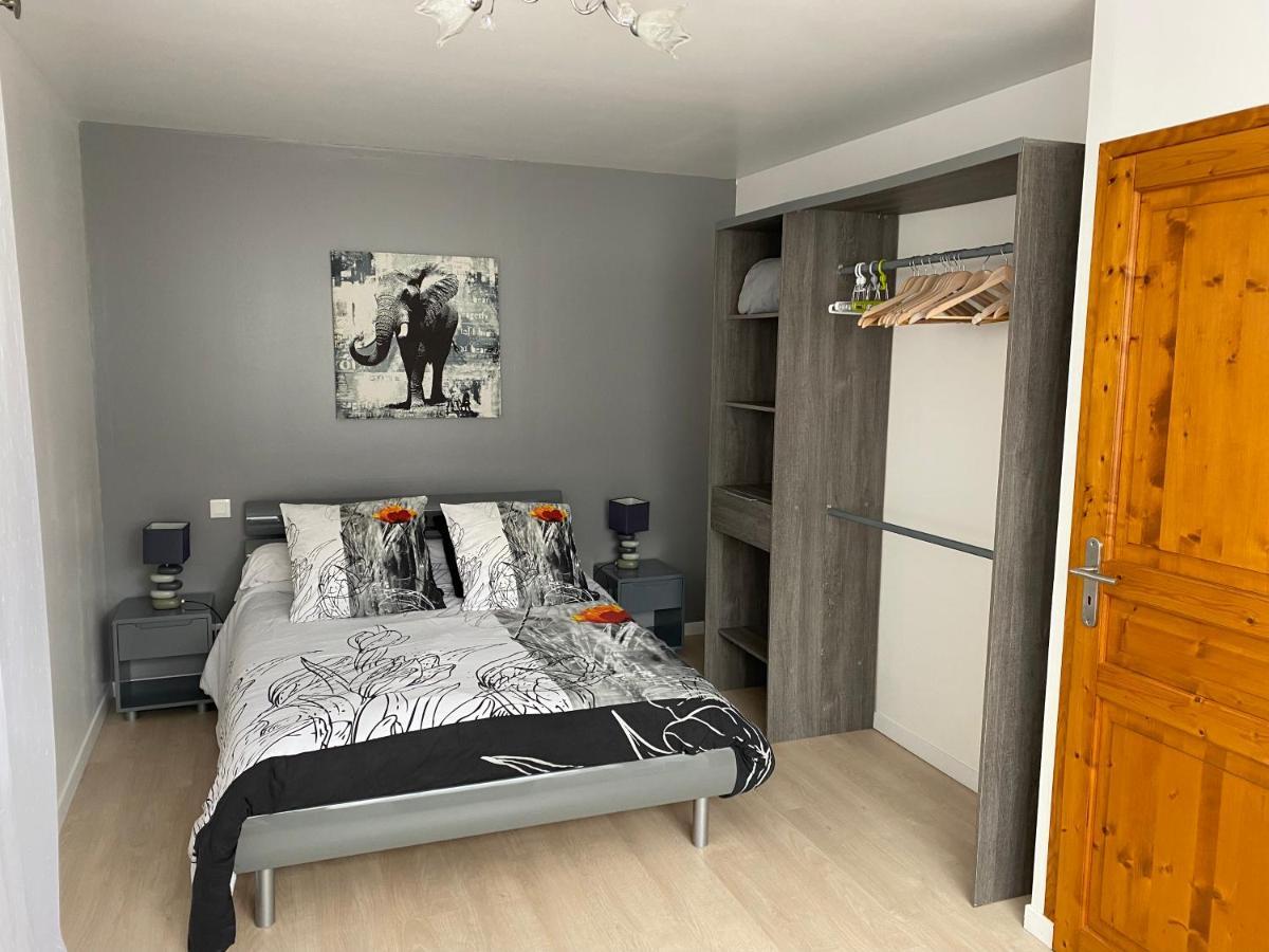 Appartement Neuf Et Moderne Saint-Palais  ภายนอก รูปภาพ