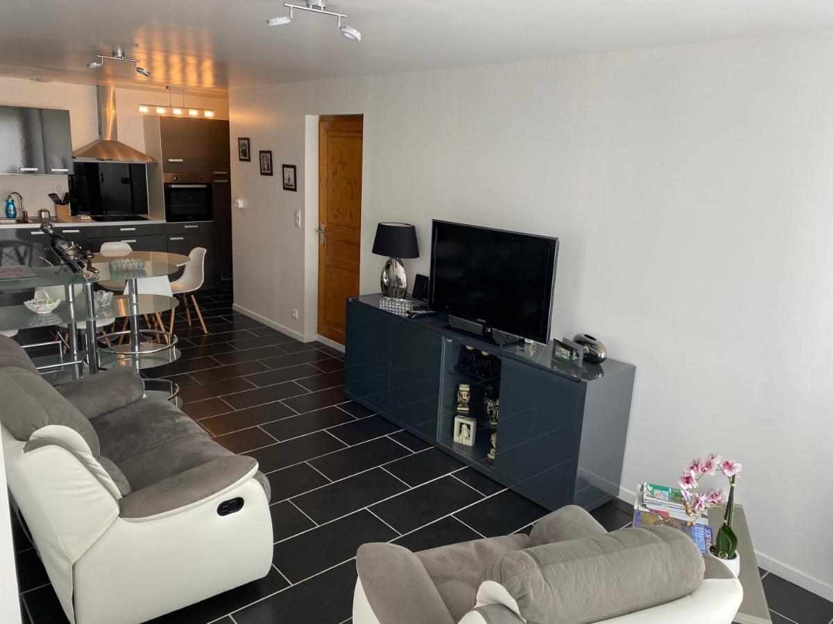 Appartement Neuf Et Moderne Saint-Palais  ภายนอก รูปภาพ