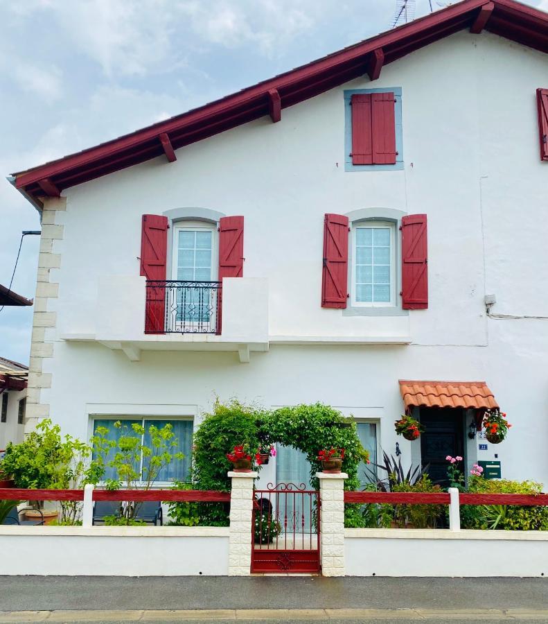 Appartement Neuf Et Moderne Saint-Palais  ภายนอก รูปภาพ